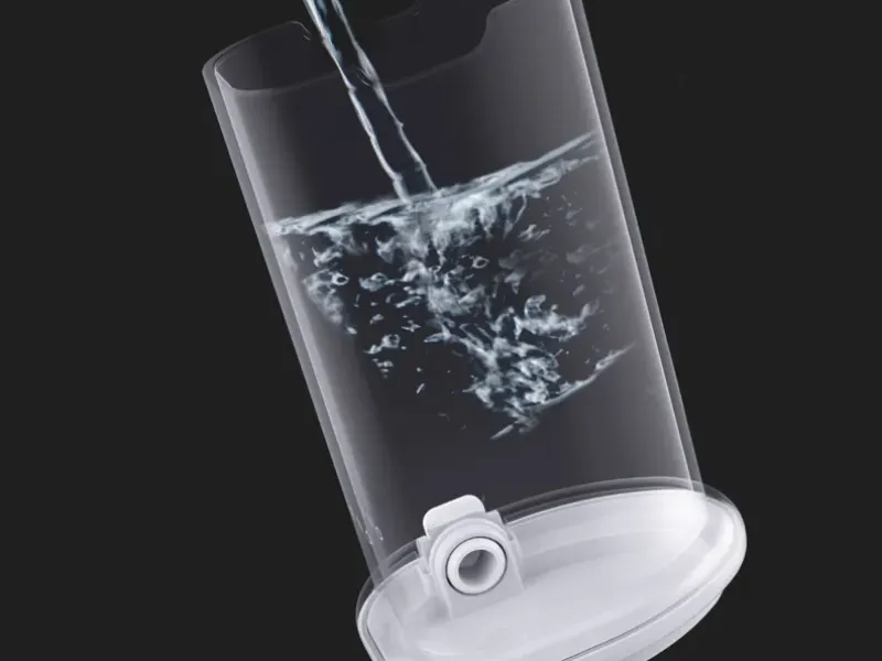 Vyberateľná 200 ml nádobka na vodu sprchy AENO DI2 prinesie jednoduchú údržbu a dopĺňanie vody.