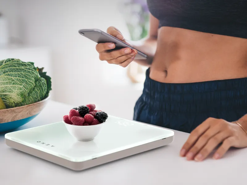 Váha AENO KS1S spolupracuje s aplikáciou AENO, ktorá analyzuje až 25 indikátorov potraviny