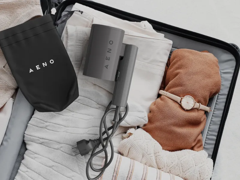 Vďaka n&iacute;zkej hmotnosti a skladacieho dizajnu f&eacute;nu AENO HD1 bude v&aacute;&scaron; stiling mimoriadne pohodln&yacute; aj na cest&aacute;ch.