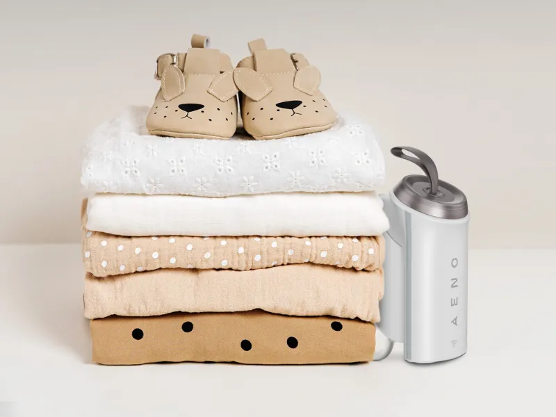 Naparovač AENO GS4 pomocou pary s teplotou 160 °C zničí až 99 % baktérií, vďaka čomu si môžete vychutnať dokonale a hygienicky čisté povrchy a prádlo.