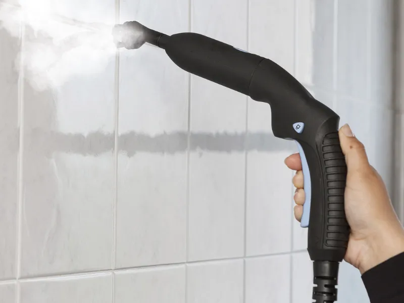 Zoznámte sa s parným čističom Ariete ART 4146, ktorý k svojej bezproblémovej prevádzke potrebuje len čistú vodu.