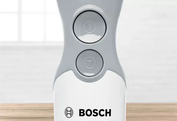 Jednoduché mixovanie s jednou rýchlosťou plus Turbo.