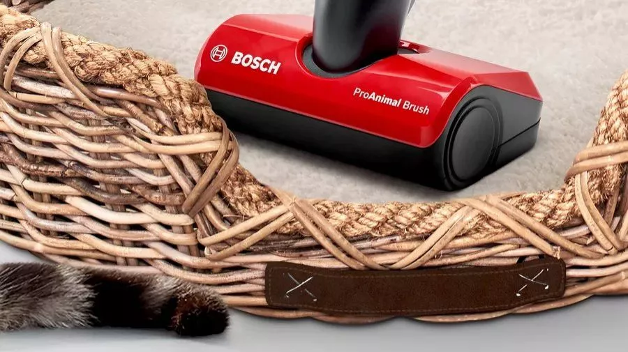 BBS8214PET TYČOV&Yacute; AKU VYSAVAČ BOSCH vykonna mini hubica