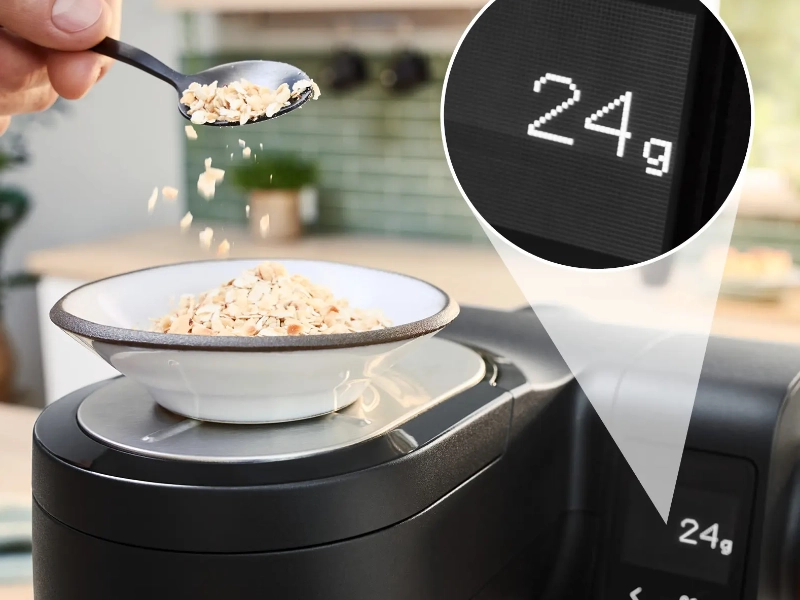 Integrovaná váha kuchynského robota Bosch MUMS6ZS17 Serie 6