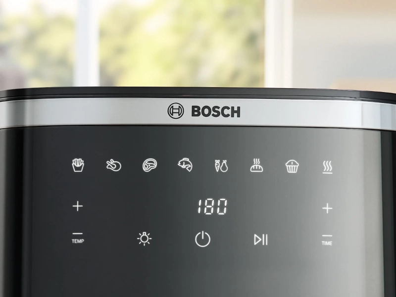 Displej s ovl&aacute;dac&iacute;m panelom teplovzdu&scaron;nej frit&eacute;zy Bosch MAFS2671B Serie 6
