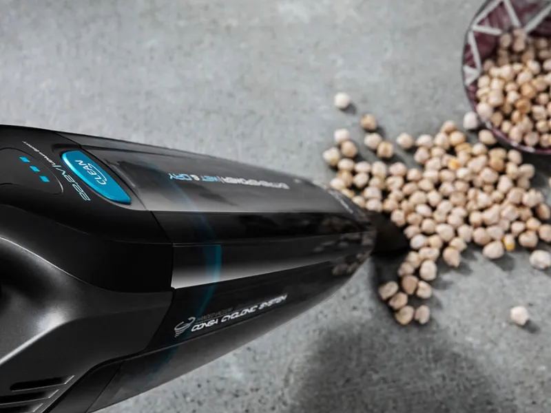 Či už sa doma prechádzate po tvrdých podlahách, alebo mäkkých kobercoch, vysávač Conga Immortal Extremesuction Hand ich vďaka technológii Extreme Power zanechá dokonale čisté - bez výnimky.