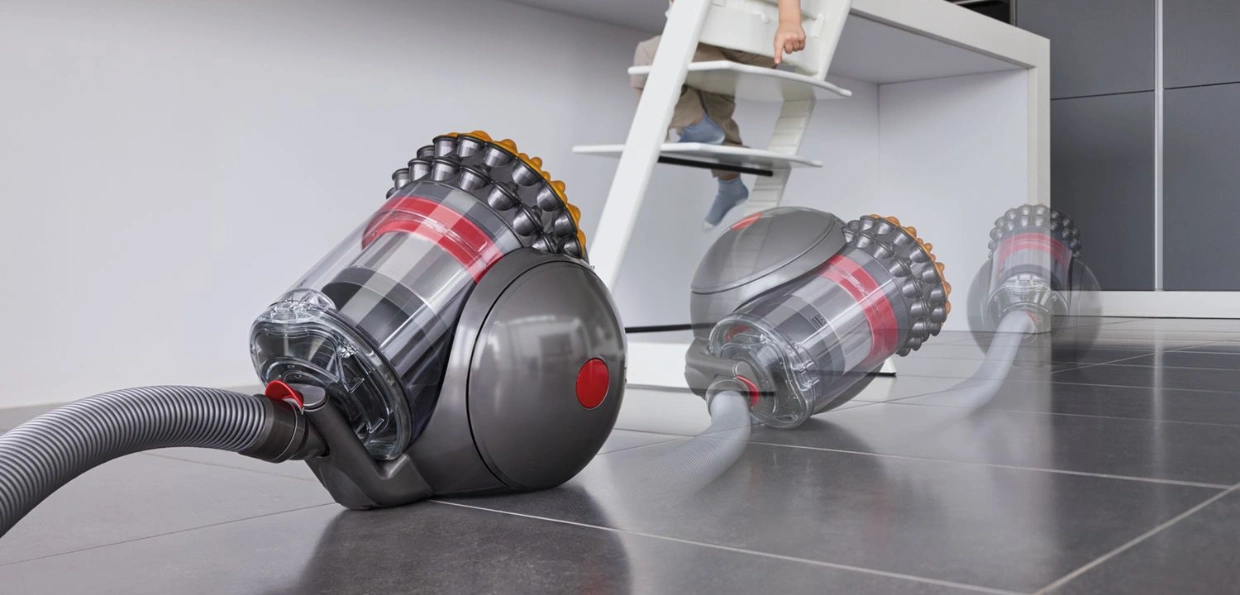 Vykonný bezvreckový vysávač Dyson Cinetic Big Ball™ Multifloor 2 ma vysoký čistiaci výkon.