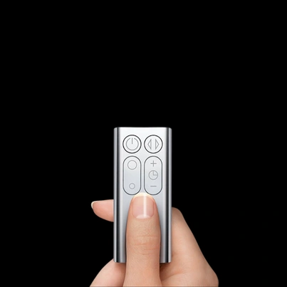 Diaľkové ovládanie ventilátora Dyson Cool™ AM07 vám umožní jeho pohodlné nastavenie a ovládanie.