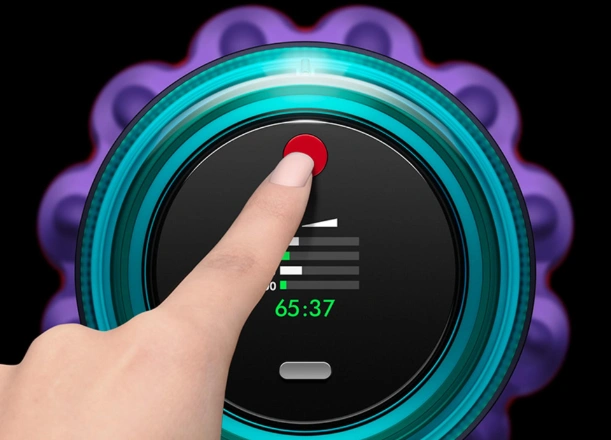 Hlásenia o výkone v reálnom čase vrátane sekundového zobrazenia času prevádzky, upozornení na údržbu, režimov napájania a životnosti batérie - to všetko vám ukáže displej vysávača Dyson Gen5detect™ Absolute.