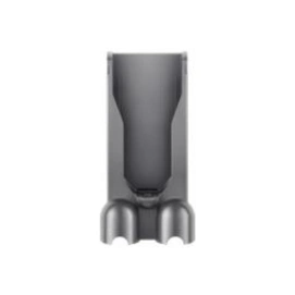 Nástenný držiak na nabíjanie vysávača Dyson Gen5detect™ Absolute ho nielen nabije, ale aj poskytne priestor na doloženie prílušenstva.