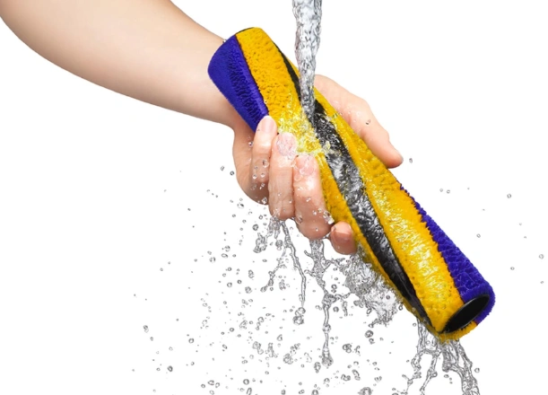 Jednoduchá údržba vysávača Dyson V12™ Detect Slim Absolute.