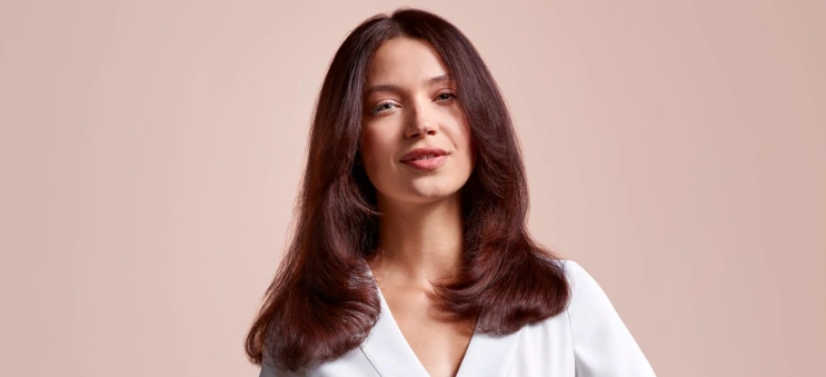 Žiadne tepelné poškodenie so žehličkou Dyson Airstrait™ HT01.