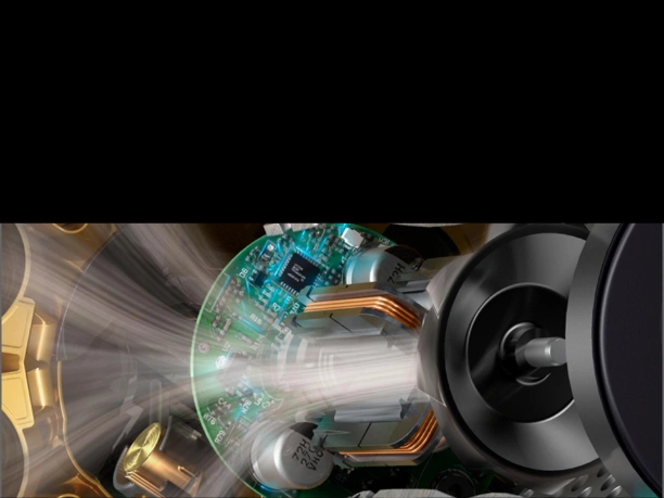 Dyson digitálny motor vysávača Dyson V15™ Detect Absolute poskytne sací výkon až 240 W.