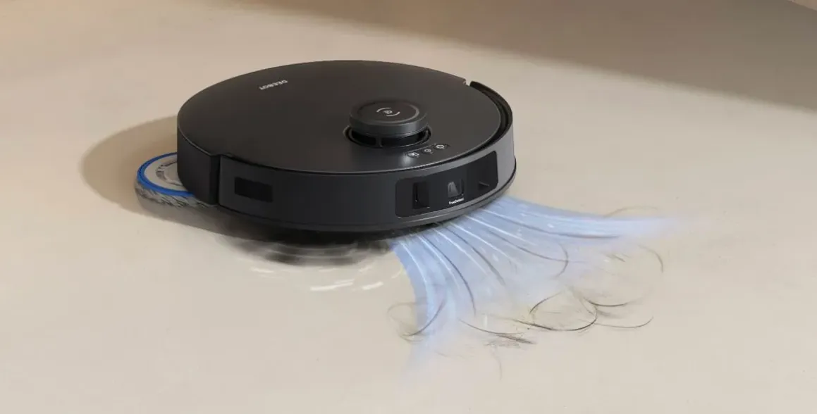 Deebot T30S COMBO COMPLETE BLACK sa so svojím epickým sacím výkonom 11000 Pa postará o dokonalú čistotu podláh aj kobercov.