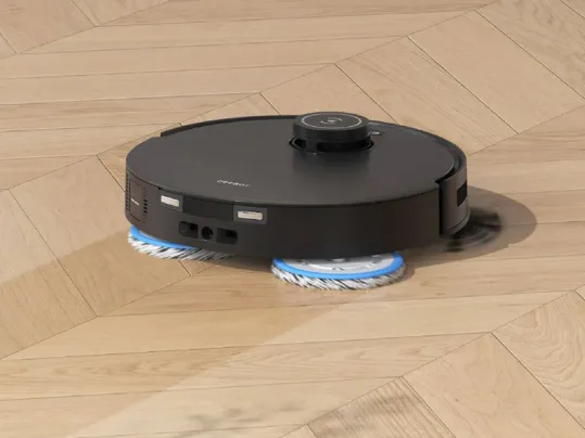 Systém mopov OZMO Turbo 2.0 robota Deebot T30S COMBO COMPLETE BLACK sa otáčajú rýchlosťou až 180 ot./min.