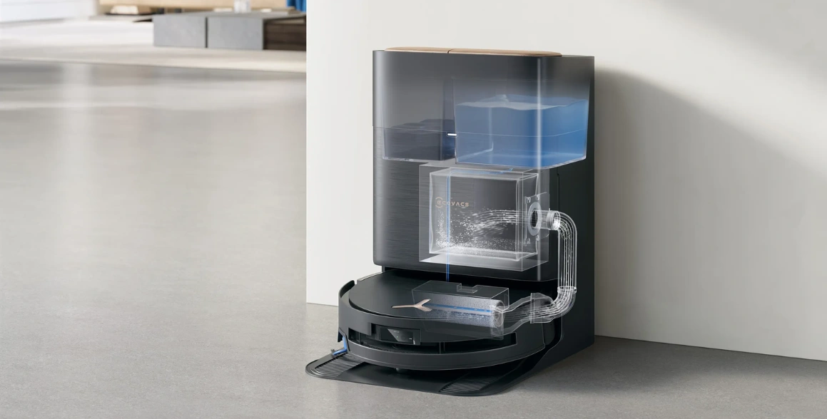 Omni stanica sa postar&aacute; o 150 dn&iacute; bez&uacute;držbov&eacute;ho použ&iacute;vania vys&aacute;vača DEEBOT X9 OMNI.