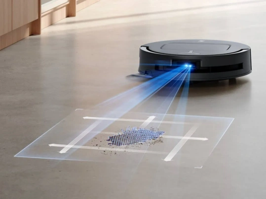Vďaka technológii AI Stain Detection 2 vysávač ECOVACS DEEBOT T80 OMNI pomocou kamery a umelej inteligencie detekuje znečistené miesta a následne im venuje dôkladnú starostlivosť.