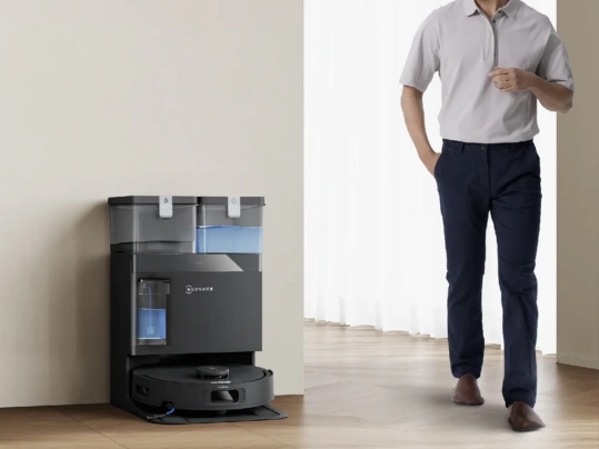 Funkcia automatického dávkovania zaručí, že vysávač DEEBOT T30C OMNI použije vždy presné množstvo čistiaceho prostriedku, ktorý stanica OMNI mieša s vodou v ideálnom pomere 200:1.