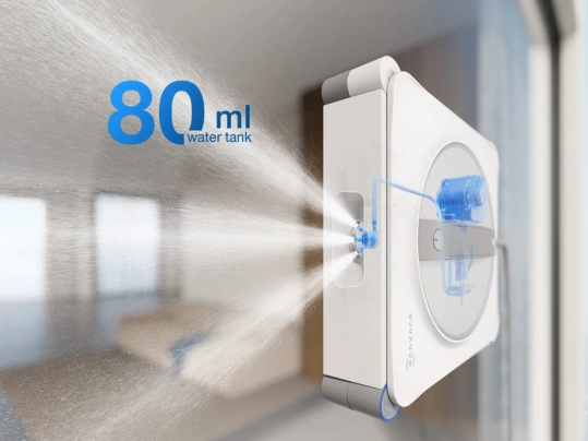 Vďaka veľkej 80 ml nádržke na vodu dokáže robotický čistič ECOVACS WINBOT W2S umyť až 55 m² plochu na jeden záťah.