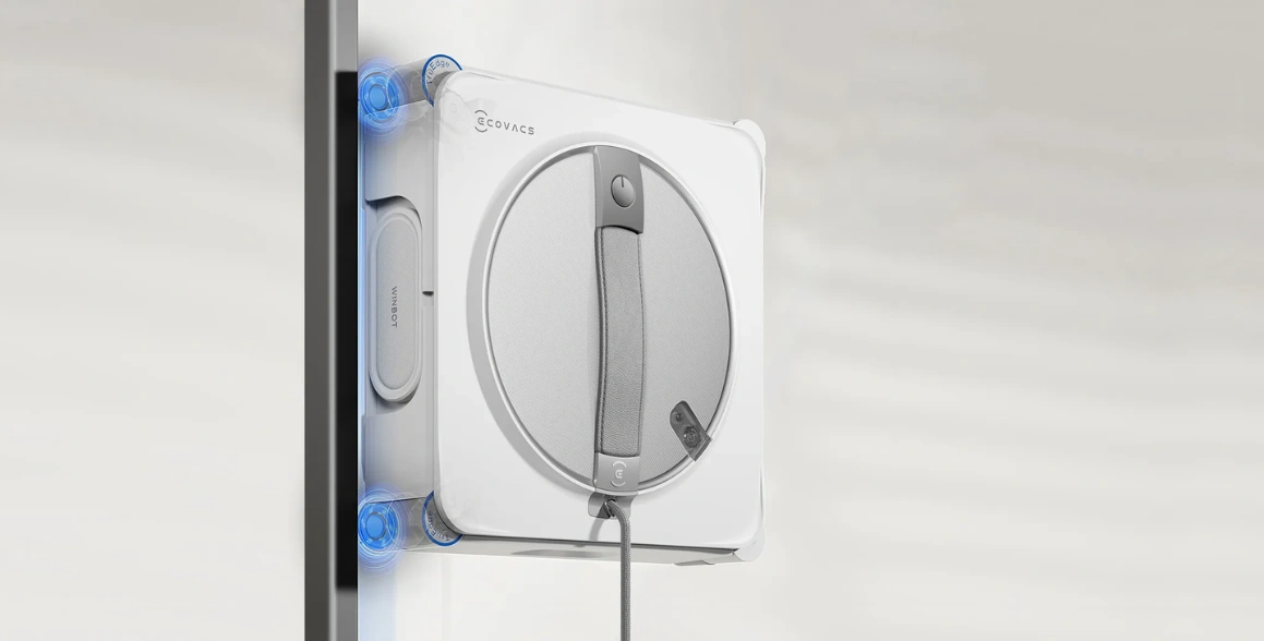 Zoznámte sa s ECOVACS WINBOT W2S – prvým robotickým čističom, ktorý pomocou technológie TruEdge™ umyje aj miesta, kam iné prístroje doteraz nedosiahli.