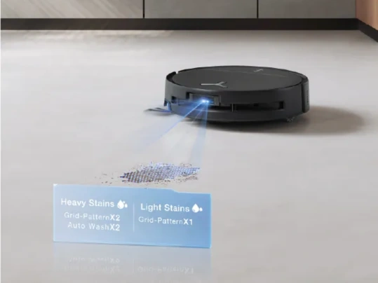 Vďaka technológii AI Stain Detection 2 vysávač DEEBOT T80S OMNI pomocou kamery a umelej inteligencie detekuje znečistené miesta a následne im venuje dôkladnú starostlivosť.