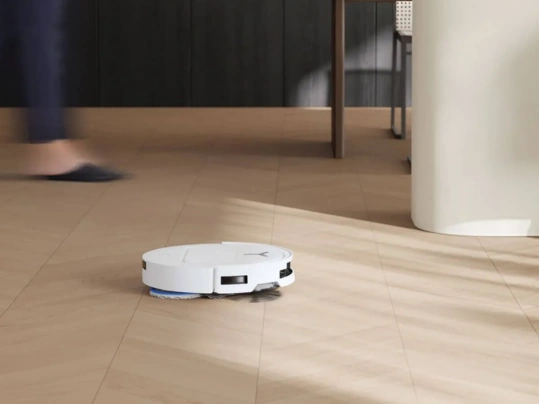 prekonava-prahy-DEEBOT-T50-OMNI-Spoľahnite sa na vys&aacute;vač ECOVACS T50 OMNI Gen3, ktor&eacute;ho neodradia ani prahy s v&yacute;&scaron;kou až 20 mm.