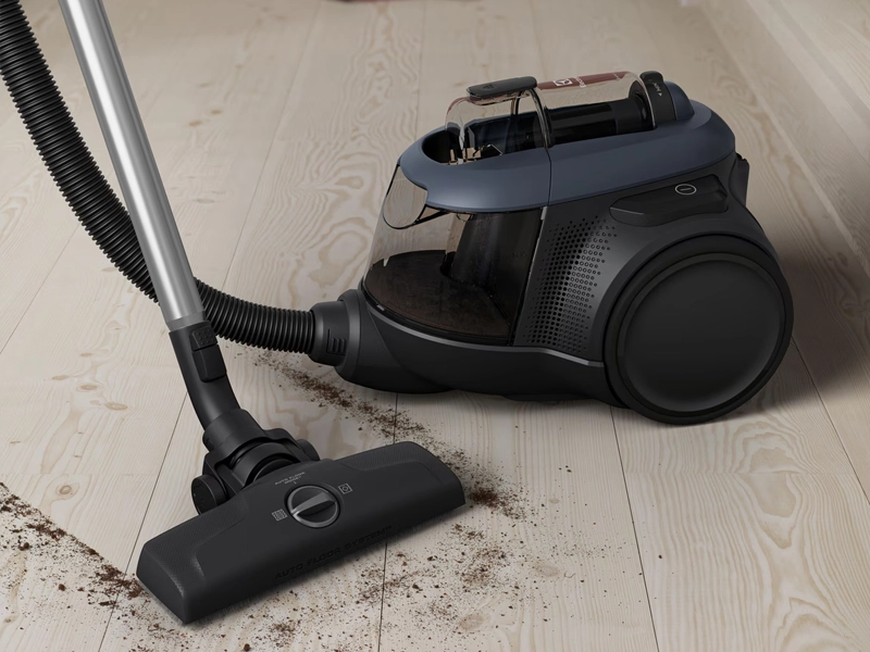 Electrolux_EL61C3DB_600_Clean_vysavac