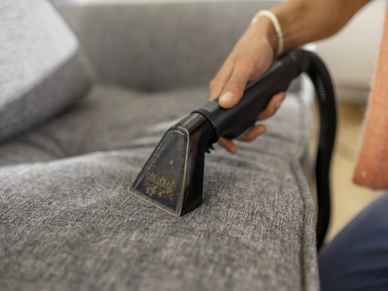 Kompaktn&yacute; a felxibiln&yacute; dizajn je z&aacute;rukou pohodln&eacute;ho použ&iacute;vania tepovača Karcher SE 2 Spot.