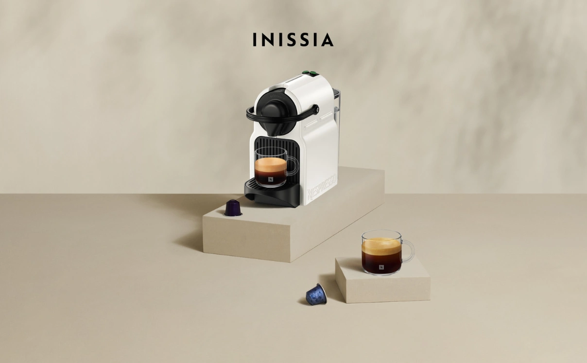 Titulok Nespresso Inissia XN1001.