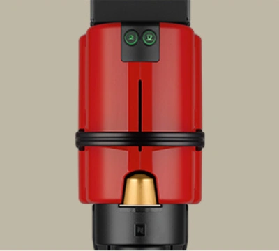 Kávovar Nespresso Inissia je připraven připravit šálek kávy během pouhých 25 sekund po zapnutí.