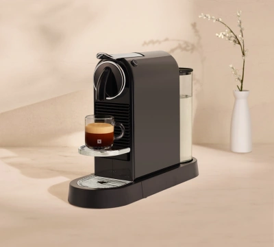 K&aacute;vovar Nespresso CitiZ m&aacute; v&yacute;konnou pumpu s v&yacute;konem 19 barů.