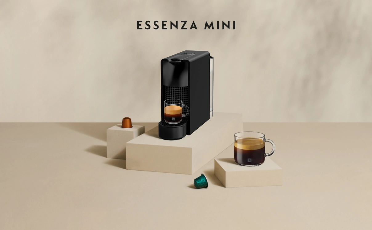Titulok Nespresso Essenza Mini XN1108CP.