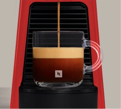 K&aacute;vovar Nespresso Essenza Mini disponuje usporn&yacute;m režimom.