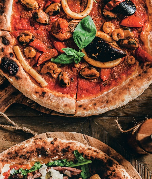 Pec na pizzu Ninja MO201EU disponuje funkciou Pizza