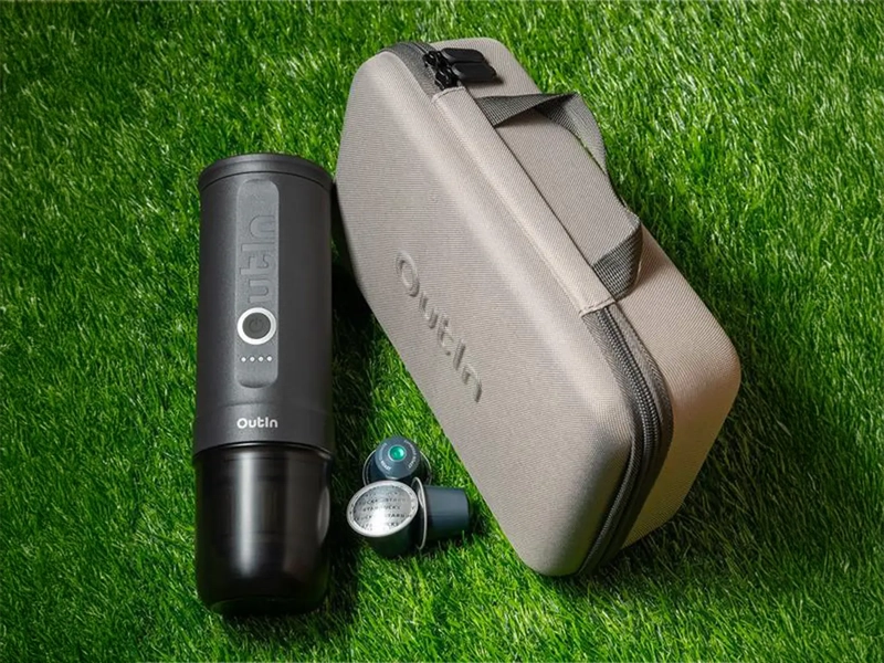 Outin_OTEM_01_sg_nano_kavovar_puzdr