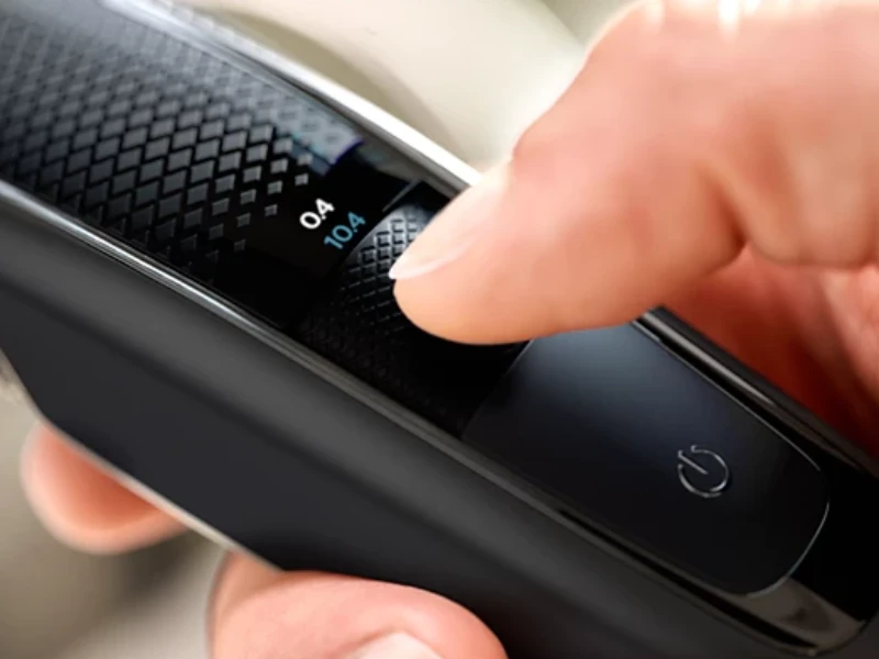 40-nastaveni-dlzky-zastrihavac-brady-Philips_