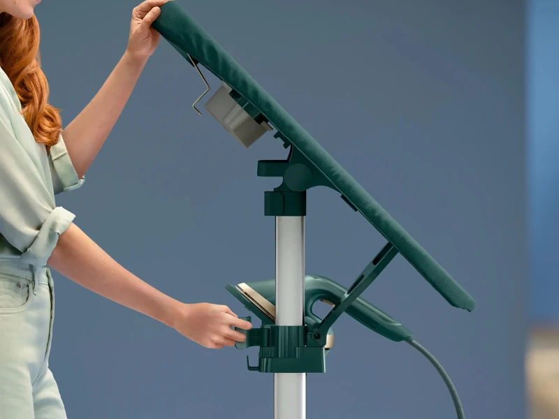 integrovana-zehliaca-doska-parny-generator-Philips_