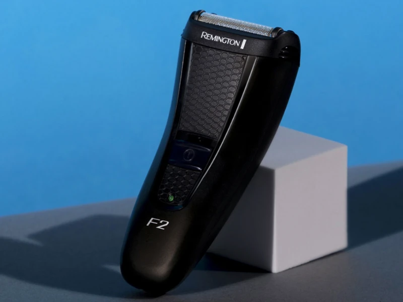 40-minut-prevadzky-holiaci-strojcek-Remington_