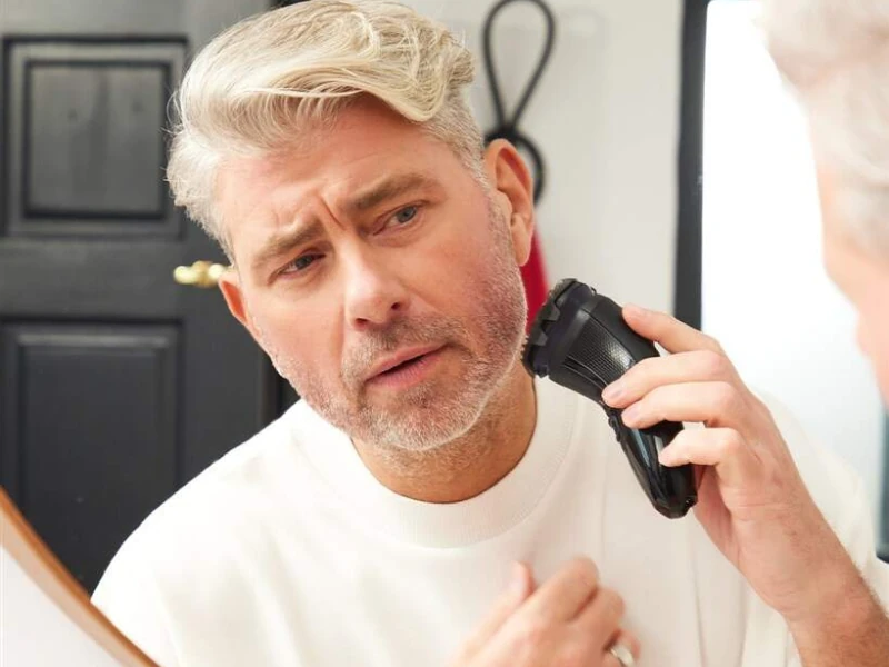 ComfortTrim-zastrihavac-holiaci-strojcek-Remington_