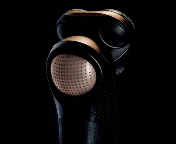 Otočná hlavica Pivotball a individuálne flexibilné čepele