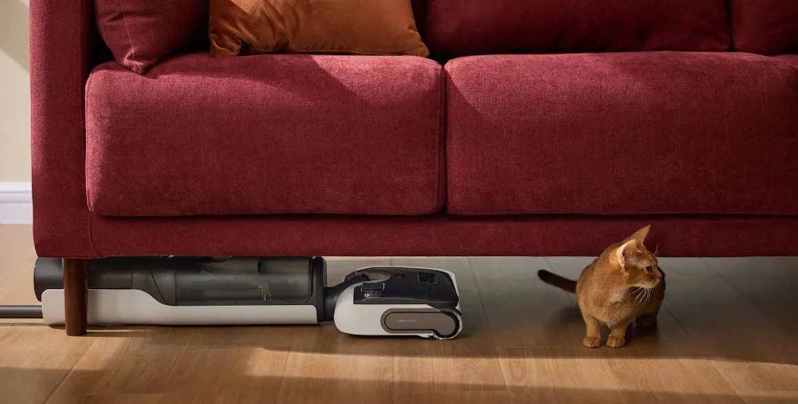 Technológia FlatReach 2.0 zaručí plný sací výkon aj pri uhle 0°, takže s vysávačom Roborock F25 bez problémov dosiahnete aj pod nábytok vysoký len 12,5 cm.