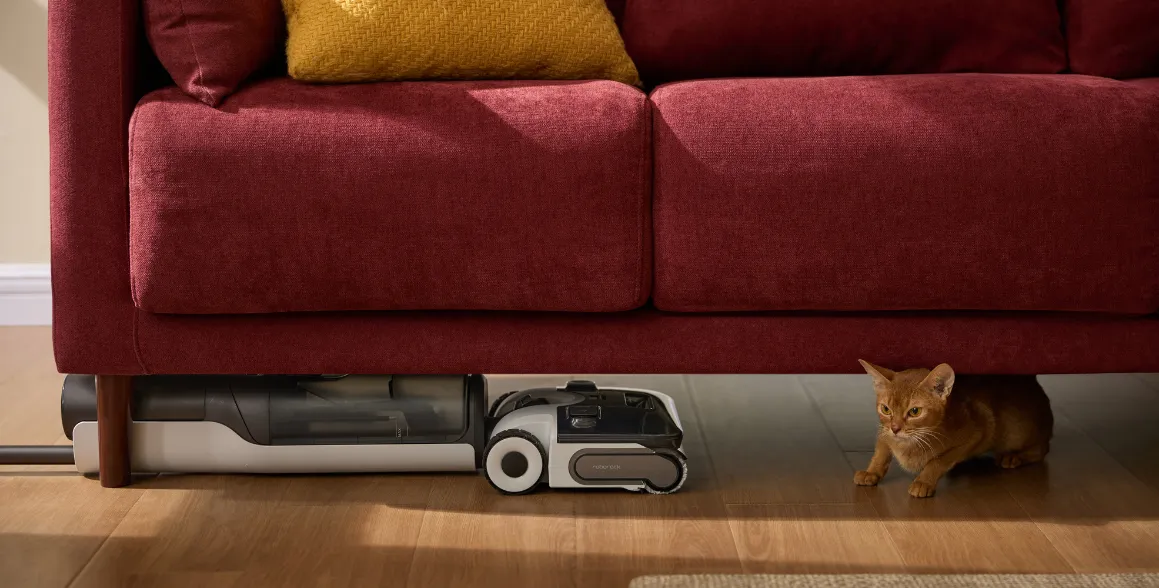 Technológia FlatReach 2.0 zaručí plný sací výkon aj pri uhle 0°, takže s vysávačom Roborock F25 ACE bez problémov dosiahnete aj pod nábytok vysoký len 12,5 cm.
