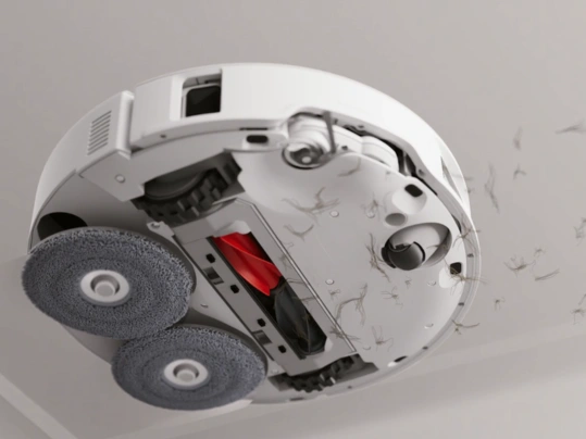 Vys&aacute;vač Roborock Qrevo Edge 2 Pro disponuje technol&oacute;giou, ktor&aacute; zabraňuje namot&aacute;vaniu vlasov a chlpov.