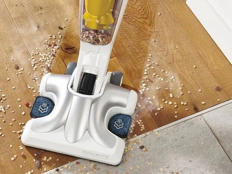 Rowenta_RY8561WH_cistenie_podlahy