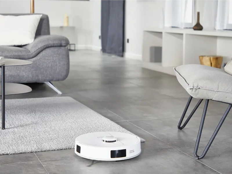 Robotický vysávač Rowenta RR9197WH sa pri práci riadi presnou laserovou navigáciou.