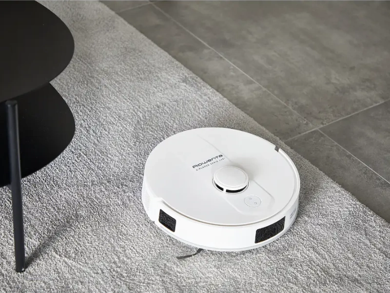Robotický vysávač Rowenta RR9197WH má výkon 5 000 Pa.