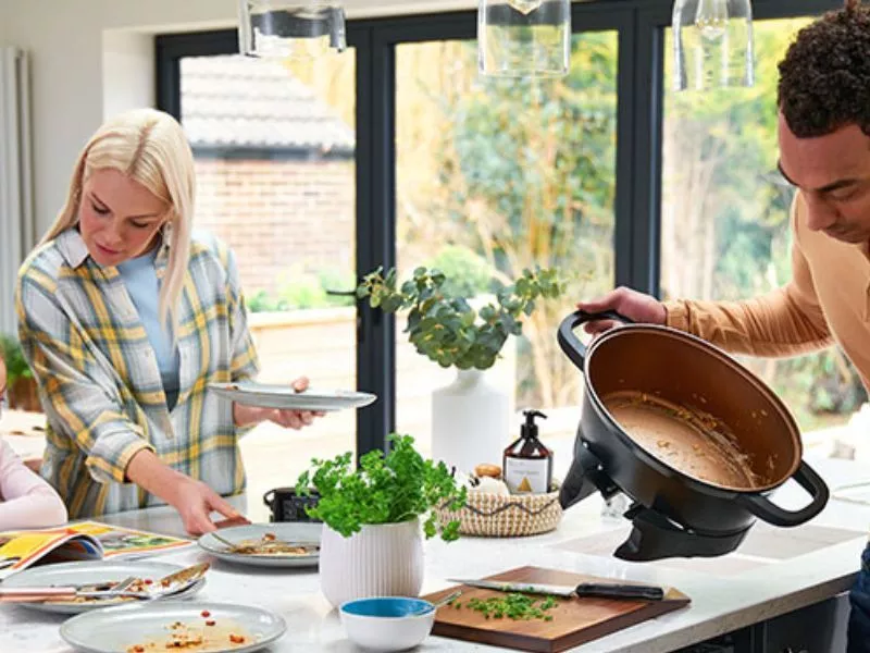 jednoduche-servirovanie-a-udrzba-russell-hobbs-good-to-go-28270-56_1718284557