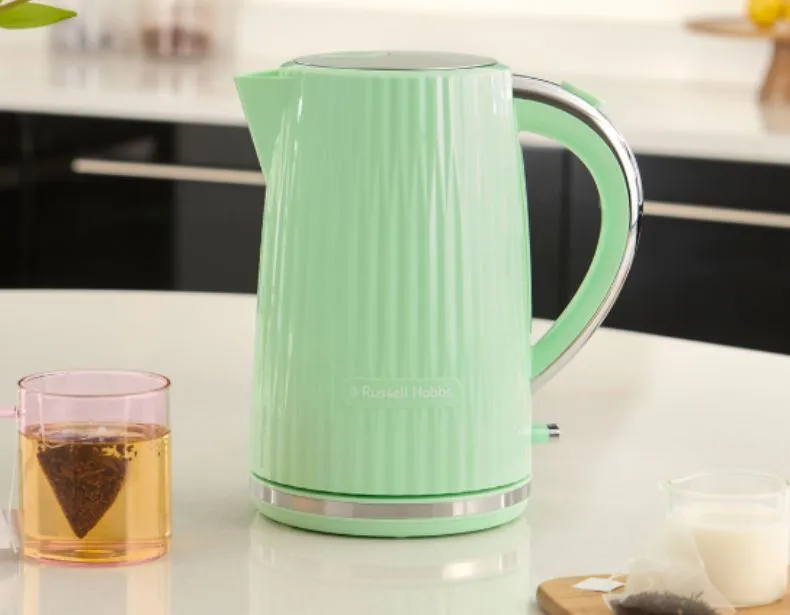 Russell Hobbs rchlovarn kanvica.