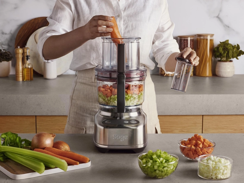 Sage_SFP638BSS plniaci otvor