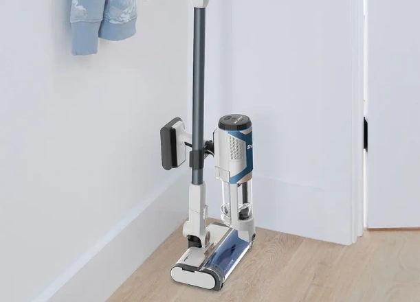 Vďaka 40-minútovej prevádzke vysávača Shark BU1120EU Cordless Pro stihnete upratať celú domácnosť od stropu až po podlahu, a to len na jedno nabitie.